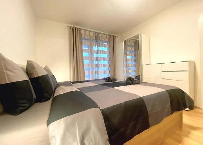 Near Lake Spacious & Furnished Beautiful Apartamento *
